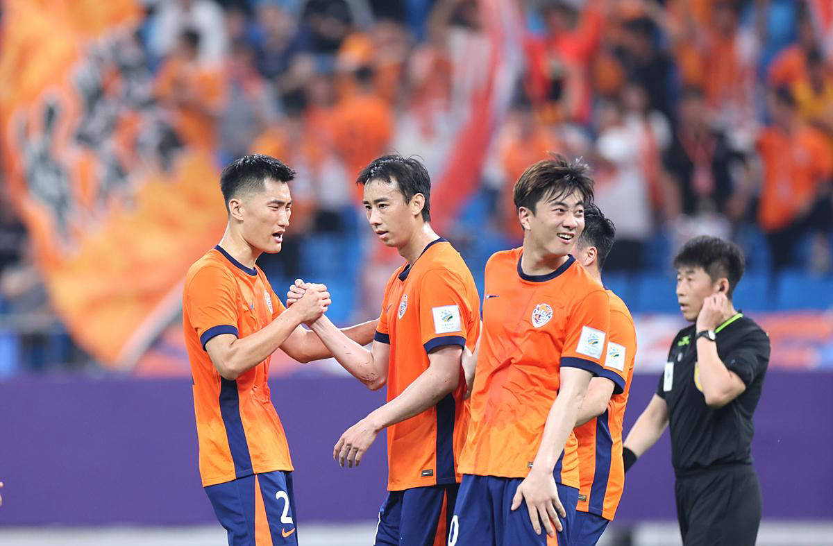 关于中超联赛新赛程对决展现球队实力对比,球迷热情高涨的信息 关于中超联赛新赛程对决展现球队实力对比,球迷热情高涨的信息