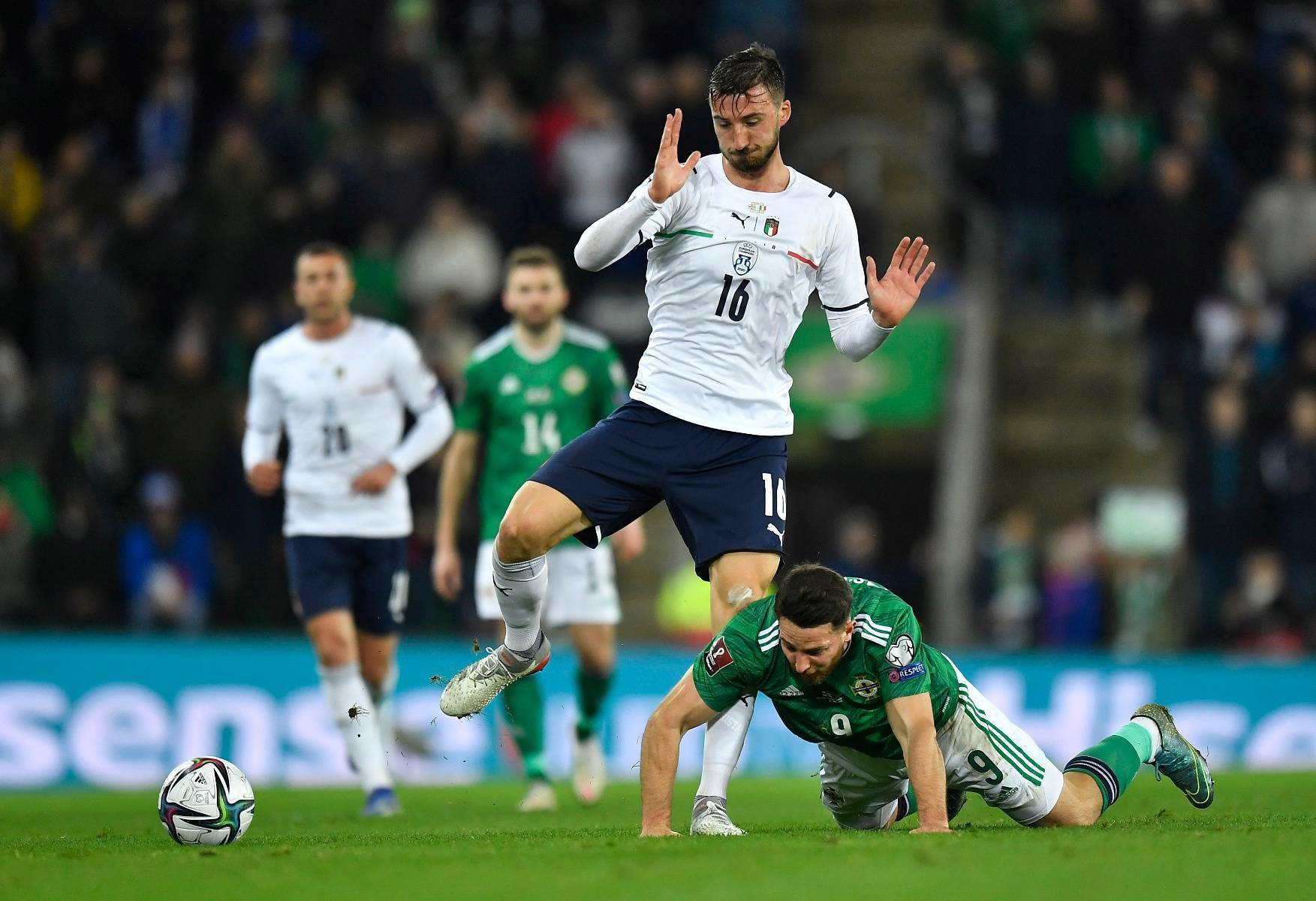 德州扑克-意大利客场-完胜立陶宛，小组第三位置稳固的简单介绍