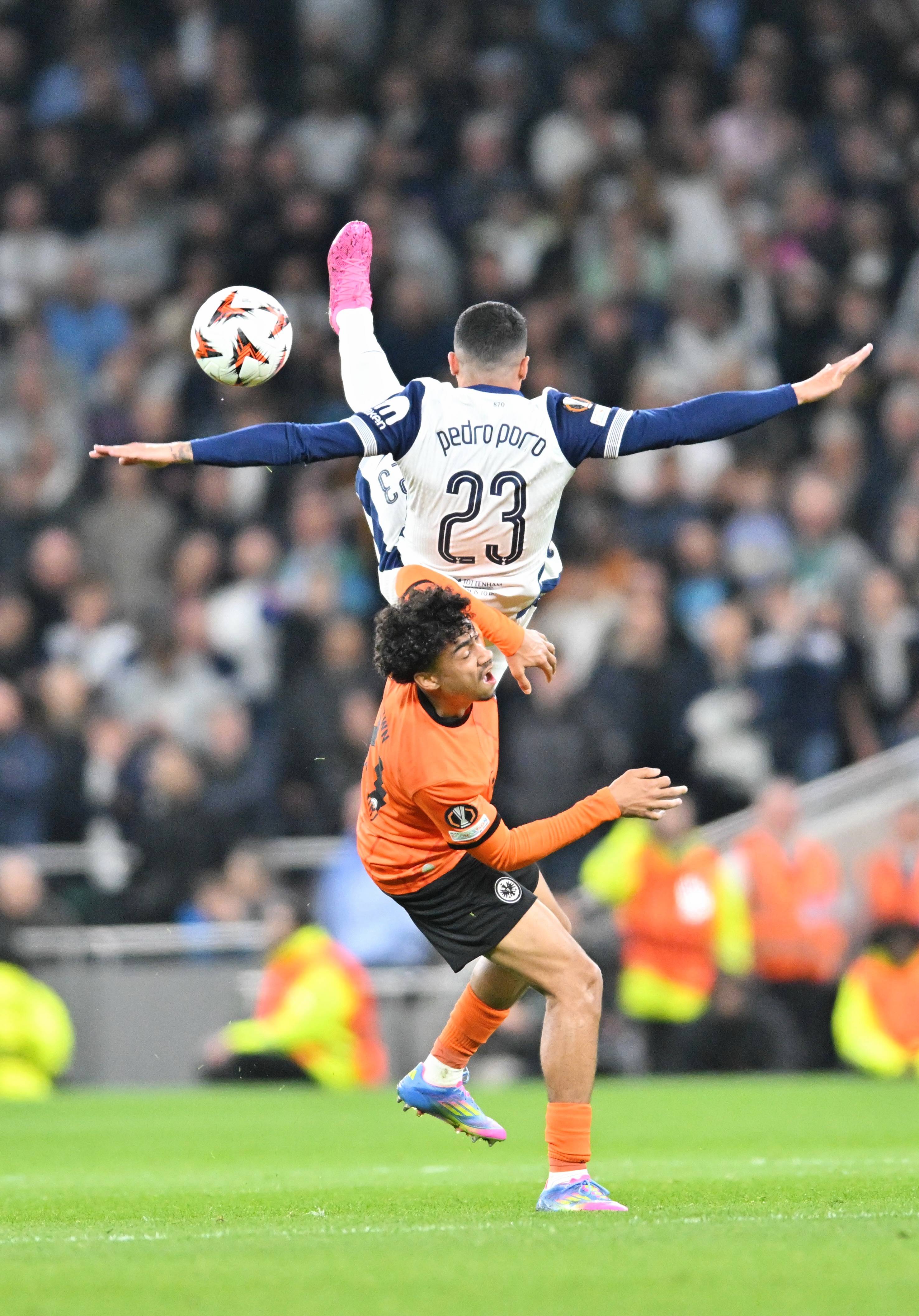 德州扑克游戏-热刺客场战胜对手，取得关键胜利的简单介绍