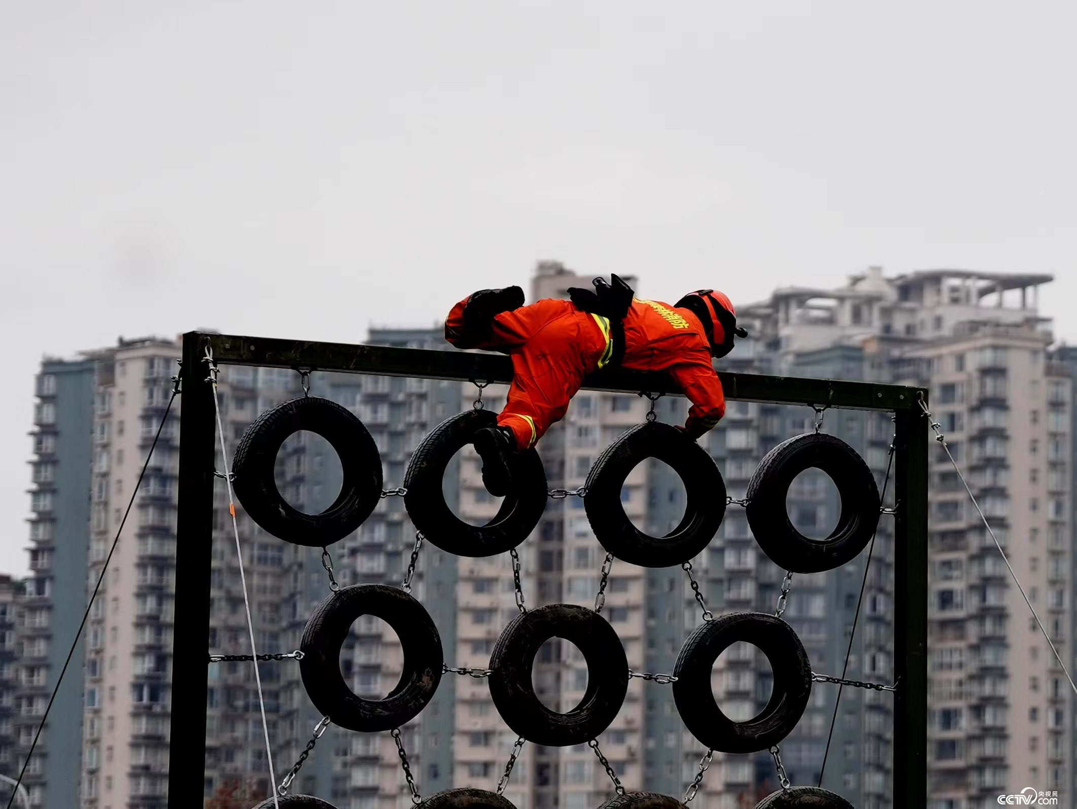 包含四川队助攻名将频出，攻势如虹轻取胜利的词条